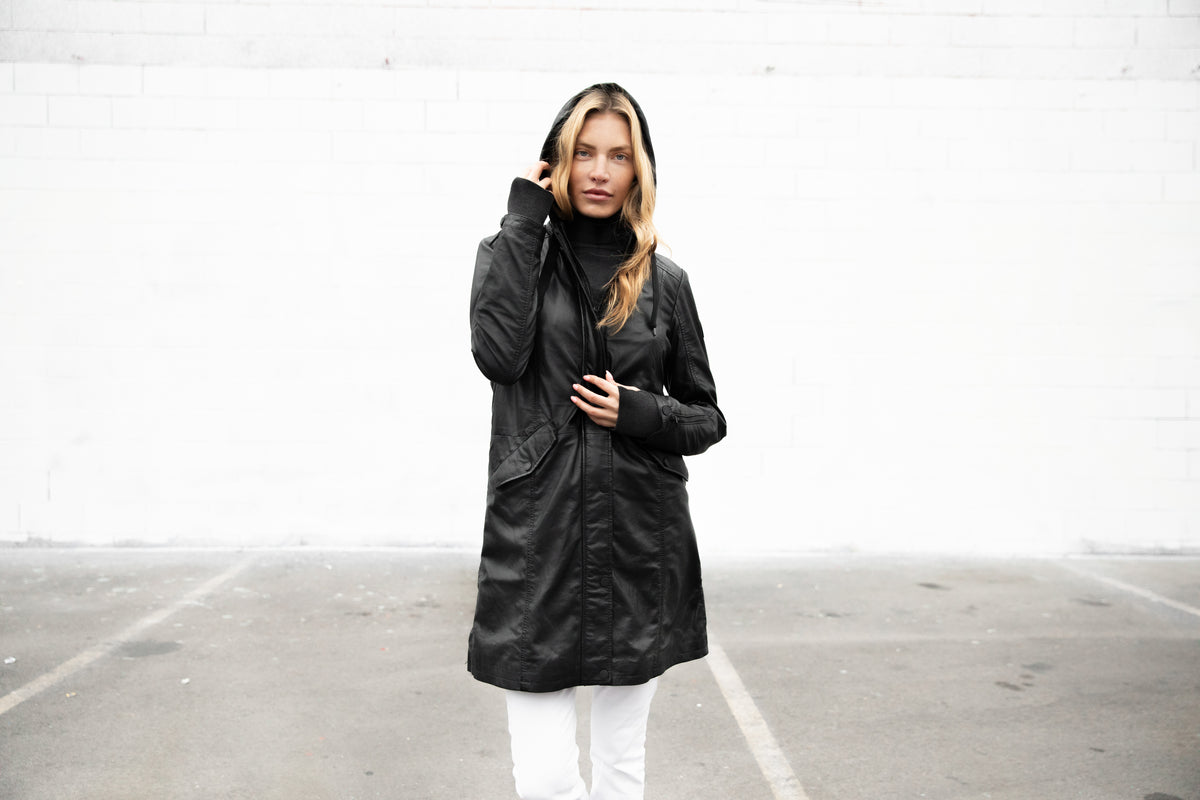 Varja CF Leather Jacket, Black – Mauritius