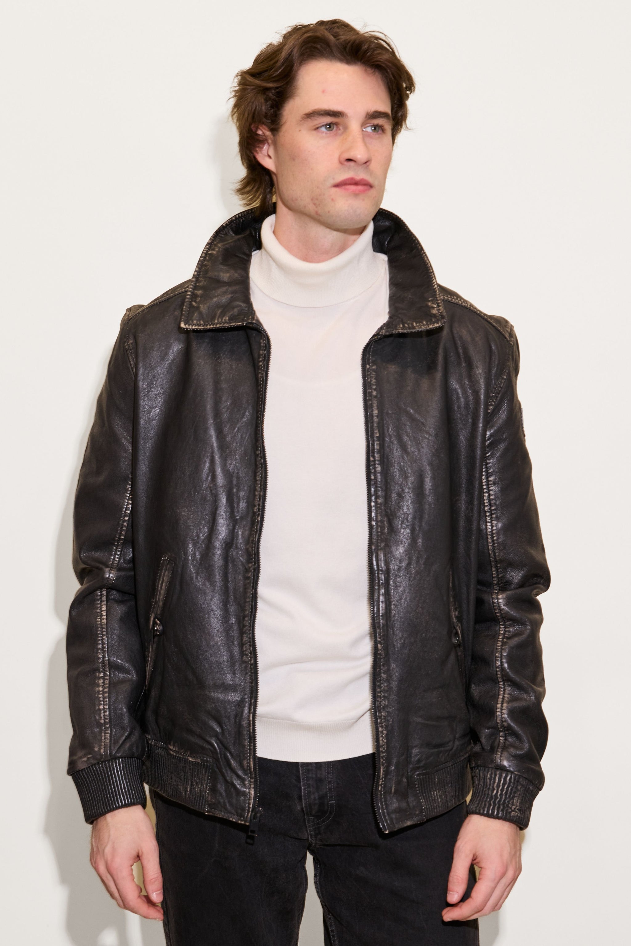 ジャケット・アウター made in FRANCE NESCIO leather jkt czz made in FRANCE NESCIO leather jkt czz Fitted leather jacket